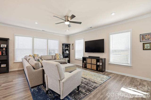 23006 Clarabelle Drive, Charlotte, NC 28273