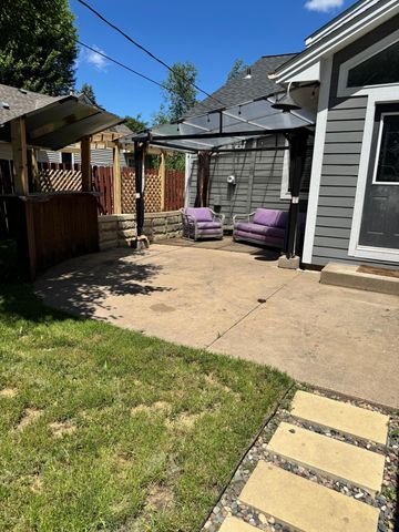 6439 Olympia Street, Golden Valley, MN 55427