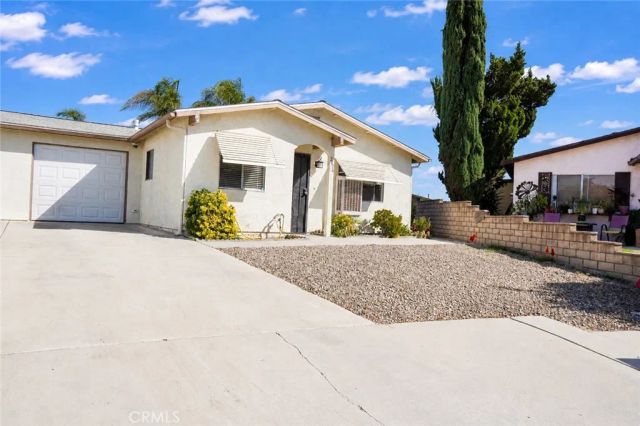 2476 San Padre Court, Hemet, CA 92545