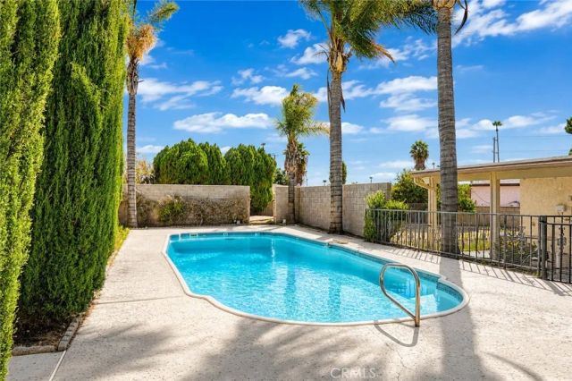 2476 San Padre Court, Hemet, CA 92545