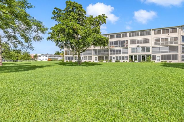 156 E Grantham E 156, Deerfield Beach, FL 33442