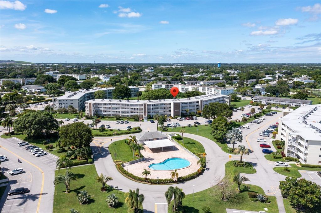 156 E Grantham E 156, Deerfield Beach, FL 33442