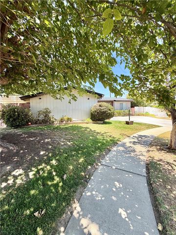 20457 Eccles Street, Los Angeles, CA 91306