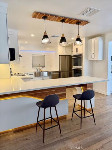 20457 Eccles Street, Los Angeles, CA 91306