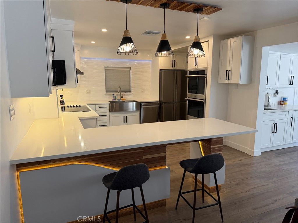 20457 Eccles Street, Los Angeles, CA 91306