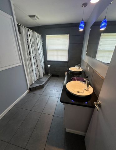 208 Mohican Trail, Lexington, OH 44904