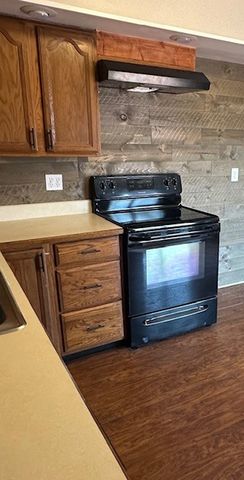 208 Mohican Trail, Lexington, OH 44904