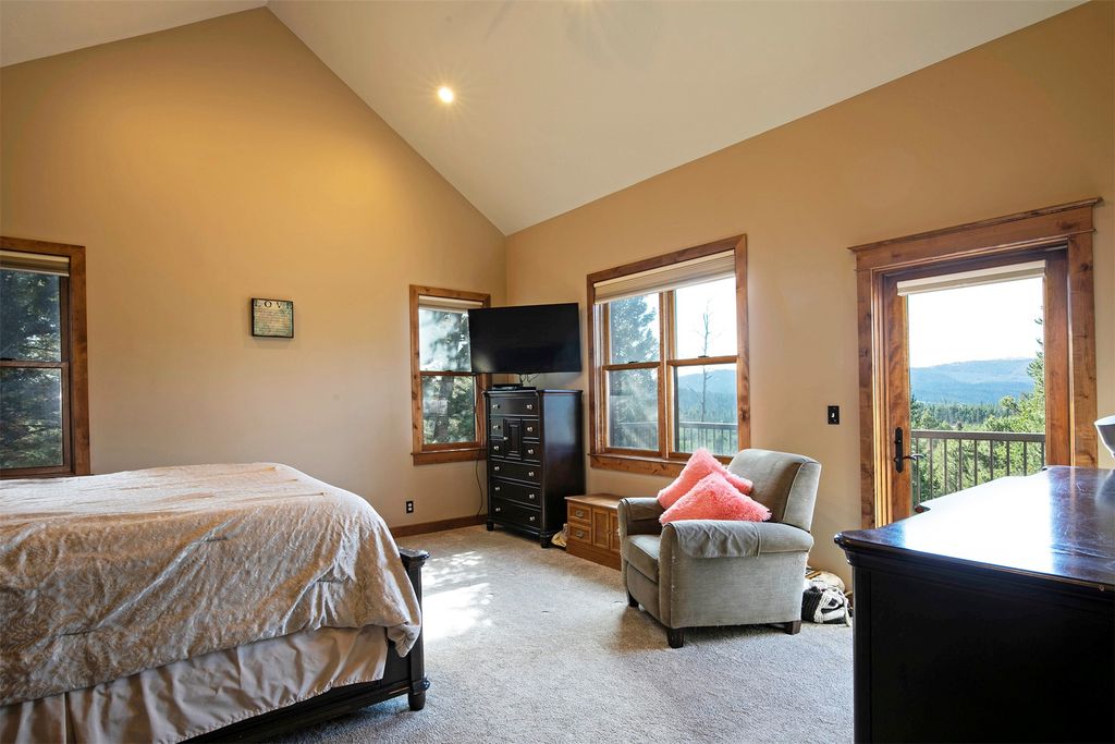 427 Roosevelt Drive, Butte, MT 59701 photo 17