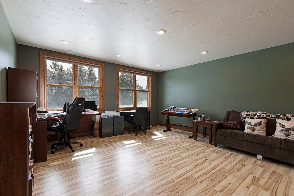 427 Roosevelt Drive, Butte, MT 59701 photo 21