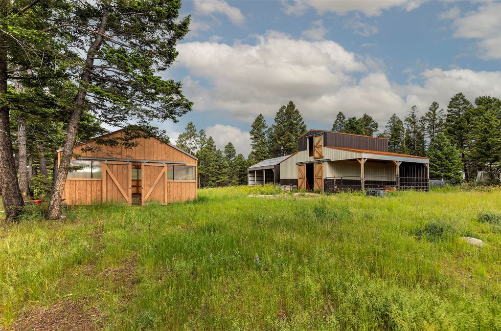 427 Roosevelt Drive, Butte, MT 59701 photo 30