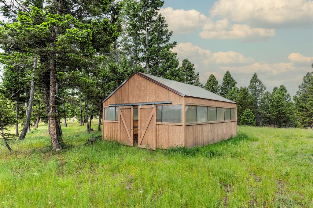 427 Roosevelt Drive, Butte, MT 59701 photo 31