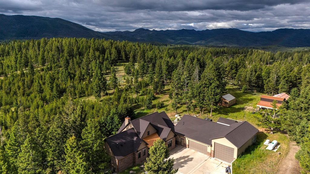 427 Roosevelt Drive, Butte, MT 59701 photo 37