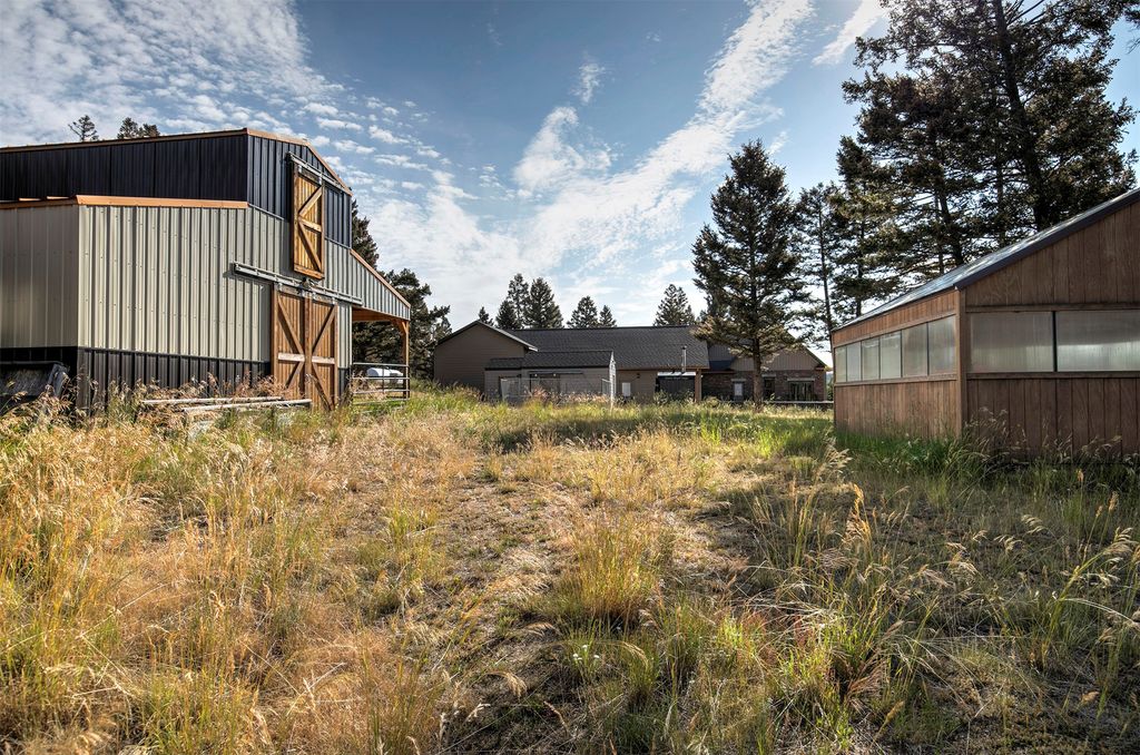 427 Roosevelt Drive, Butte, MT 59701 photo 52