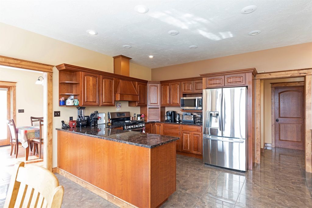 427 Roosevelt Drive, Butte, MT 59701 photo 7