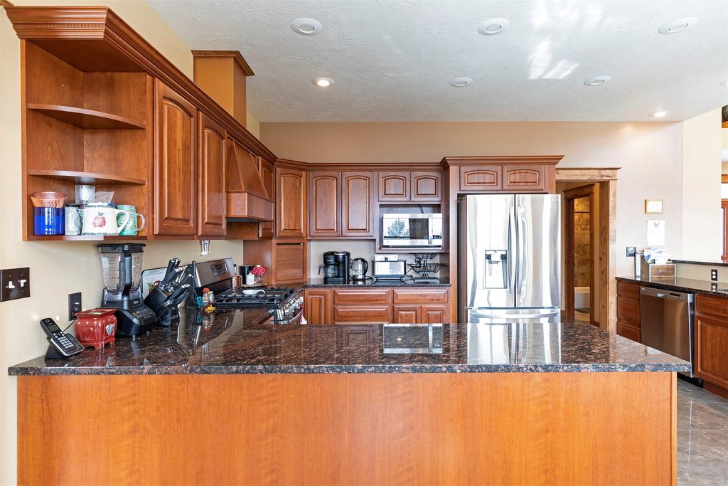 427 Roosevelt Drive, Butte, MT 59701 photo 8