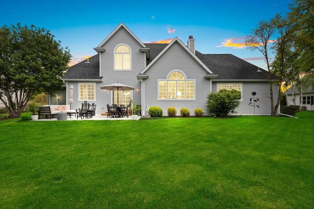 W5883 AUGUSTA PLACE, Menasha, WI 54915