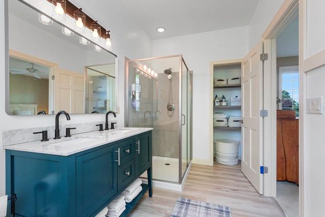 W5883 AUGUSTA PLACE, Menasha, WI 54915