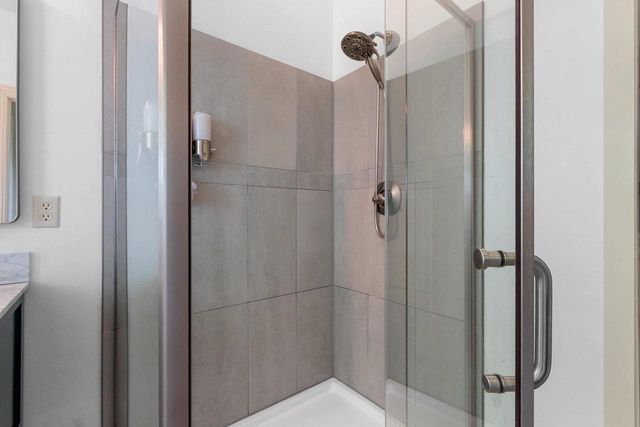 W5883 AUGUSTA PLACE, Menasha, WI 54915