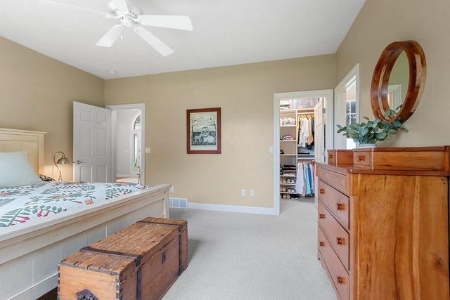 W5883 AUGUSTA PLACE, Menasha, WI 54915