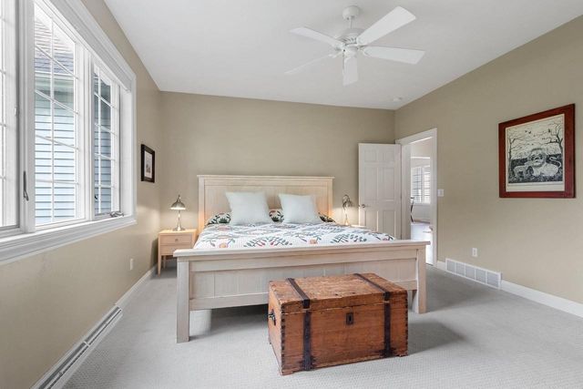 W5883 AUGUSTA PLACE, Menasha, WI 54915