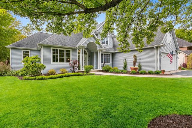 W5883 AUGUSTA PLACE, Menasha, WI 54915