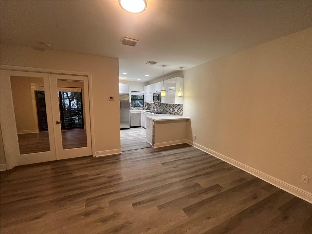 1109 E Broward Blvd 8, Fort Lauderdale, FL 33301