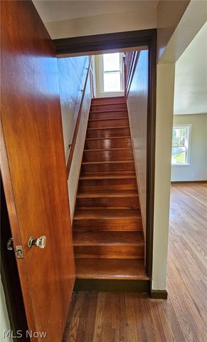 2134 Estabrook Avenue NW, Warren, OH 44485