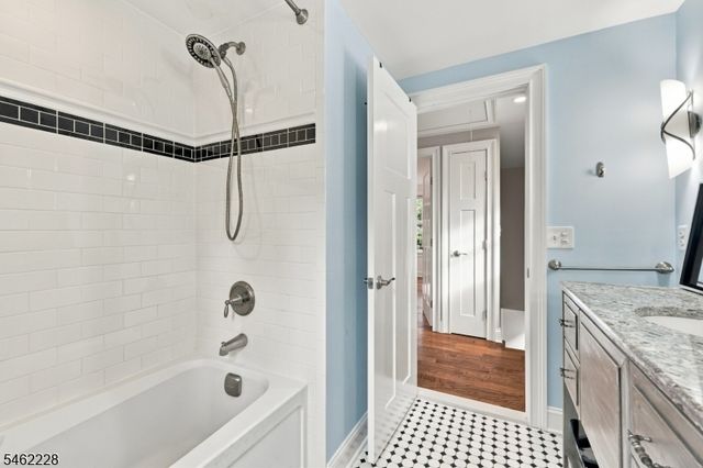 14 Catherine Ln, Morristown Town, NJ 07960