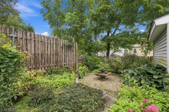 14 Catherine Ln, Morristown Town, NJ 07960