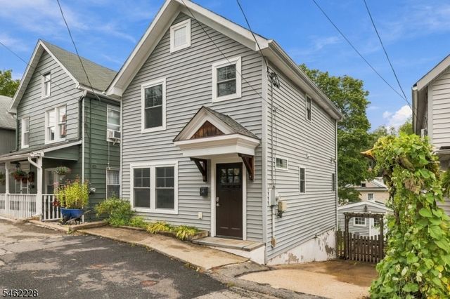 14 Catherine Ln, Morristown Town, NJ 07960