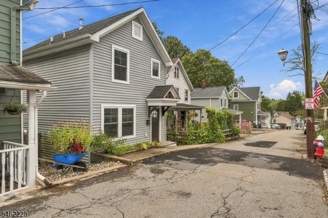 14 Catherine Ln, Morristown Town, NJ 07960
