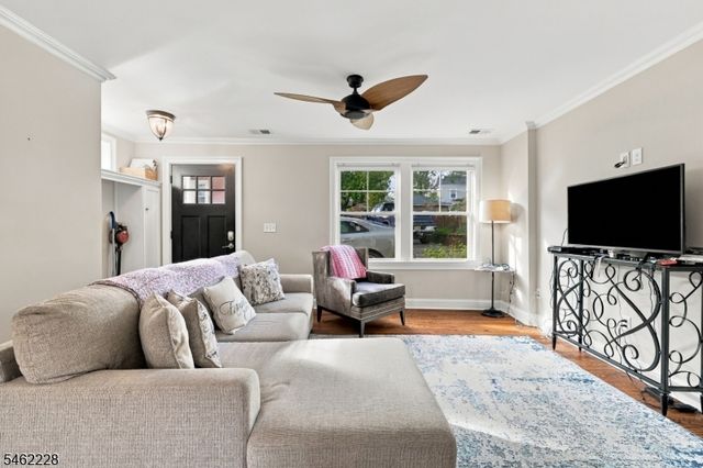 14 Catherine Ln, Morristown Town, NJ 07960
