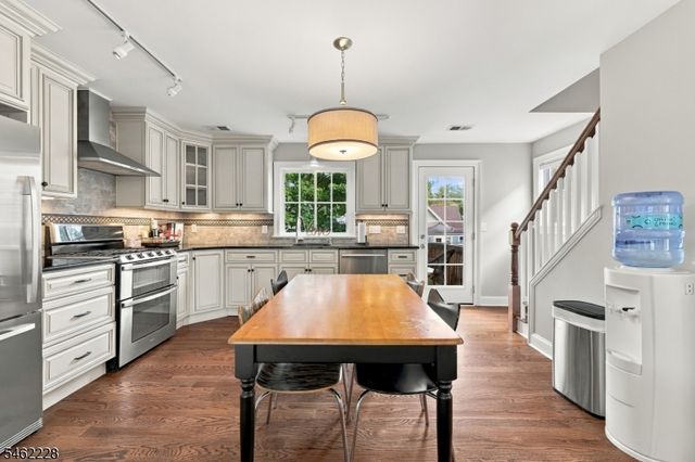 14 Catherine Ln, Morristown Town, NJ 07960