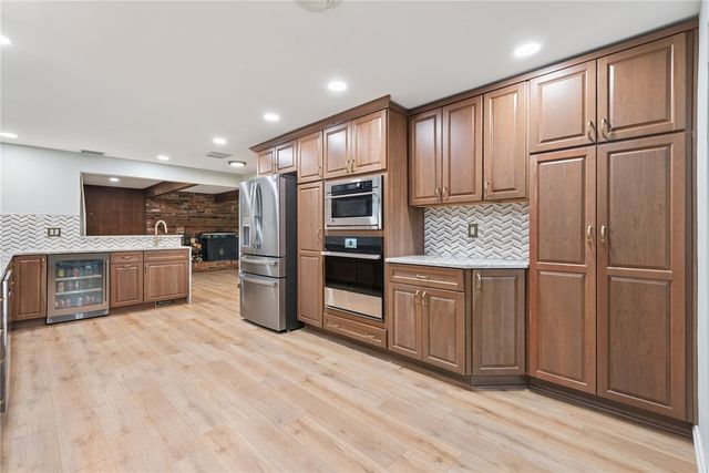 22 Buzzardtown Rd, Hempfield Twp, PA 15642
