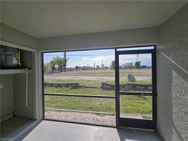 4815 Triton CT E 3, Cape Coral, FL 33904