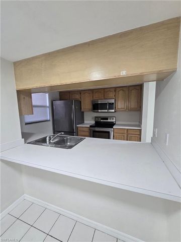 4815 Triton CT E 3, Cape Coral, FL 33904