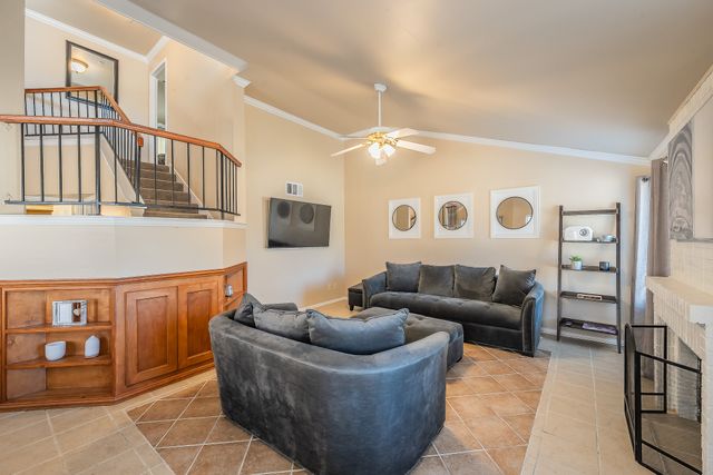 649 Harvest Hill Street, Lewisville, TX 75067