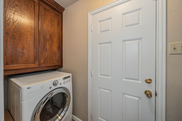 649 Harvest Hill Street, Lewisville, TX 75067