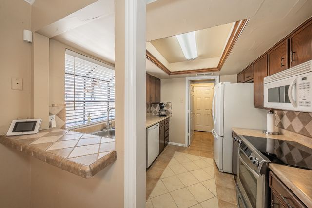 649 Harvest Hill Street, Lewisville, TX 75067