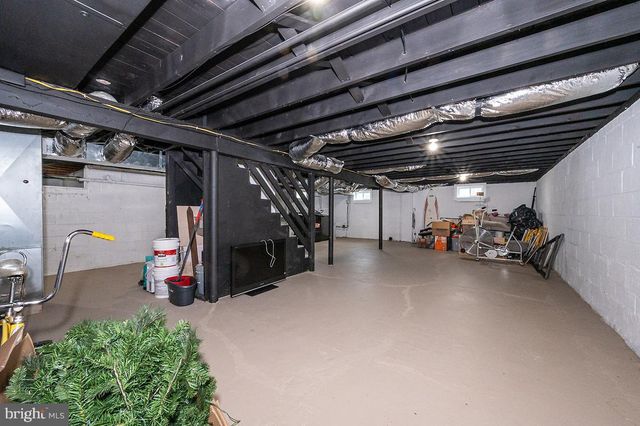 48 S OAK AVE, Mount Ephraim, NJ 08059