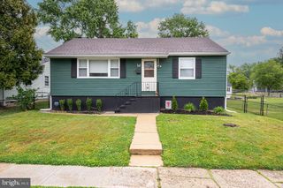 48 S OAK AVE, Mount Ephraim, NJ 08059