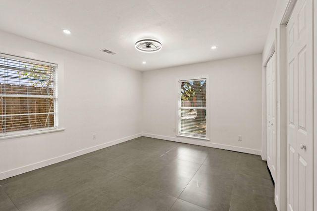 5902 Reamer Street, Houston, TX 77074