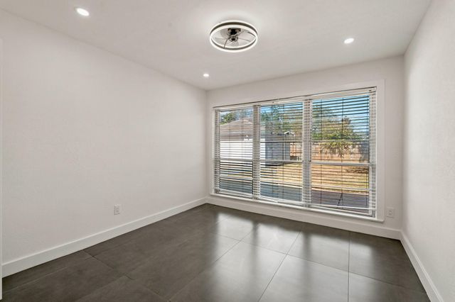 5902 Reamer Street, Houston, TX 77074