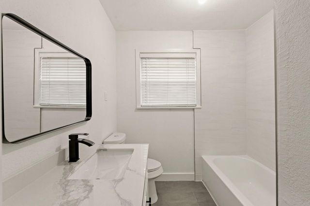 5902 Reamer Street, Houston, TX 77074