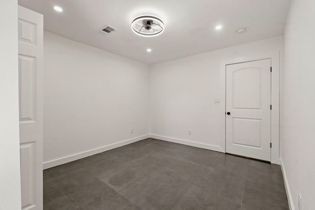 5902 Reamer Street, Houston, TX 77074