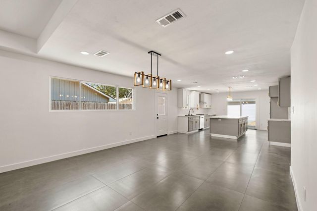 5902 Reamer Street, Houston, TX 77074