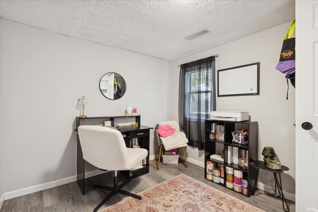 57149 Greenlawn Avenue, Osceola, IN 46561