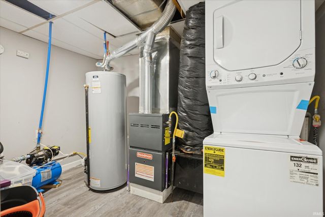 57149 Greenlawn Avenue, Osceola, IN 46561