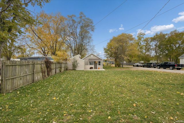 57149 Greenlawn Avenue, Osceola, IN 46561