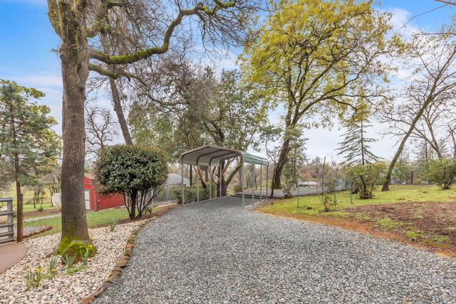 20120 Redwood Dr, Foresthill, CA 95631